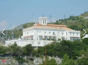 Appartamento nel fabbricato denominato Il Castello Praia A Mare